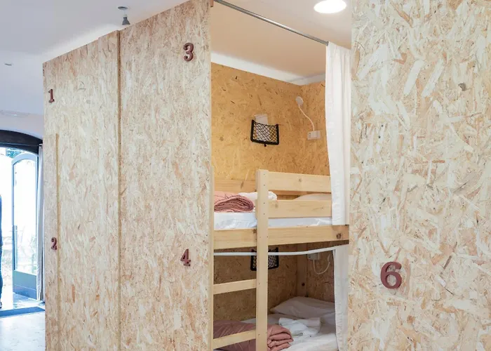 Hostel Namor