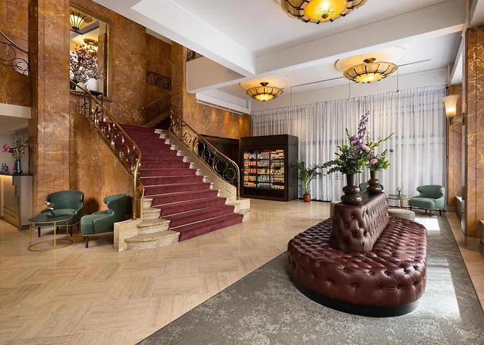 Nh Atlanta Rotterdam Hotel