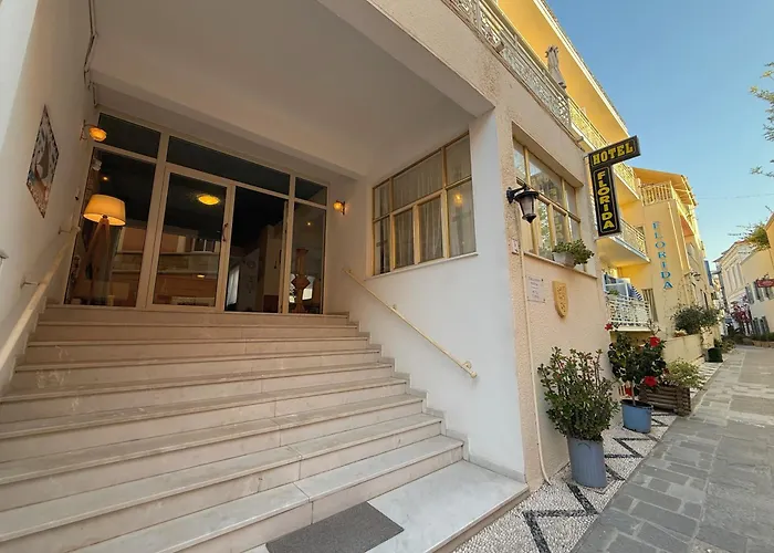 Florida Hotel & Apartments - Adults Only