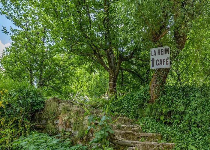 La Heim Hostels