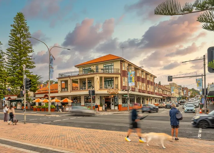 Casino hotel: Coogee Bay Hotel