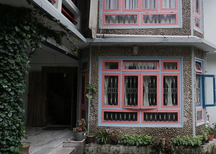 Tag Along 2 0 Hostel Gangtok