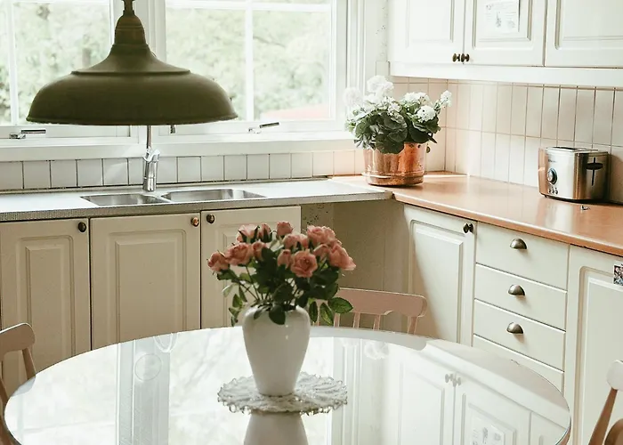 Anna'S Bed & Kitchen
