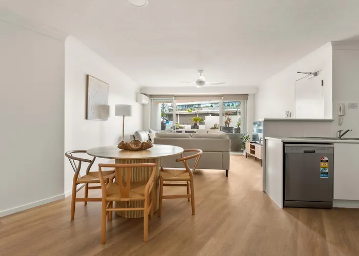 Kirra Palms Holiday Apartments