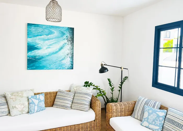 Surfers Retreat (Adults Only)