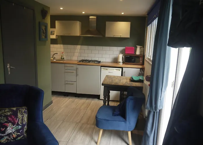 Skyline Guesthouse