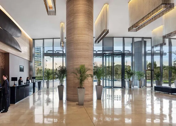 Hotels with a view Novotel Citygate Hong Kong