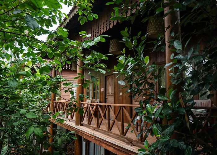 Isann Lodge