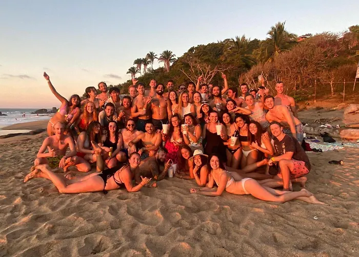 La Redonda Surf Hostel Sayulita