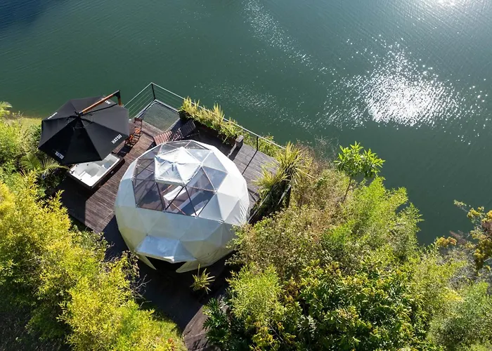 Hotels with a view Domus Glamping Guatape