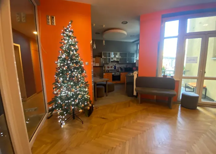 LazeMaze Hostel
