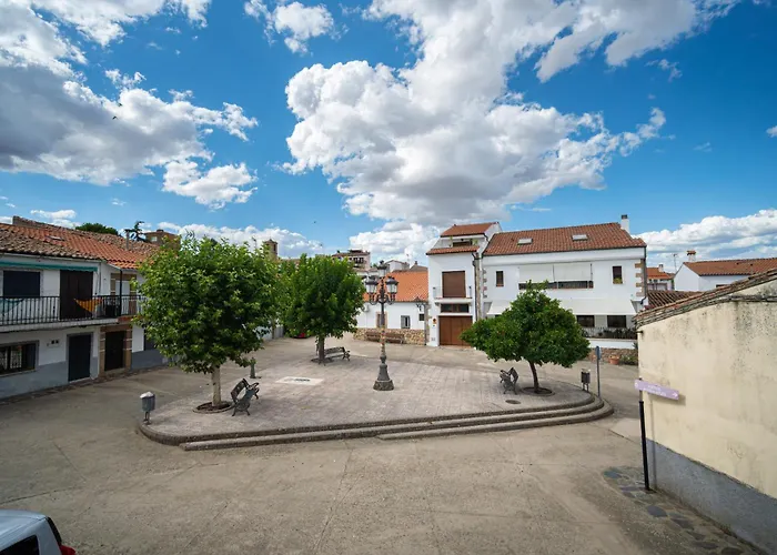 San Blas, Alojamiento Rural-Vía de la Plata , Cáparra-Plasencia