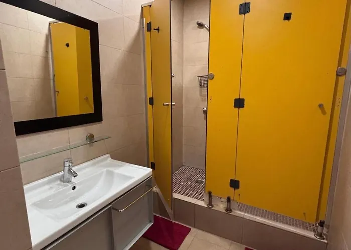 Tarragona Rooms 4