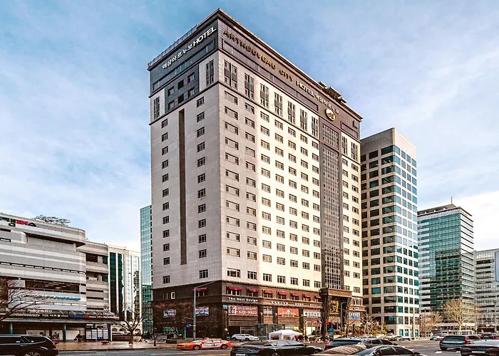 Kid friendly hotel Yeoksam Artnouveau City And Residence