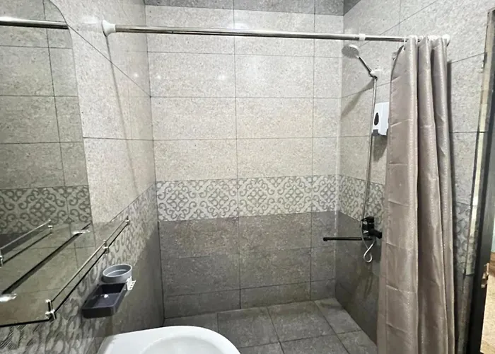 Sayak Hotel & Hostel