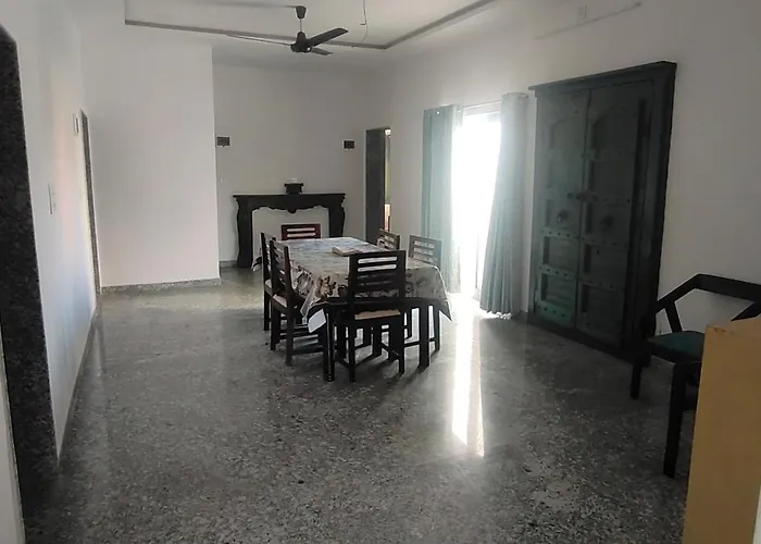 Family resorts Nature Valley View Resort Mashobra !! Luxury Choice !! Gaming Zone !! Open Terrace !! Big Parking