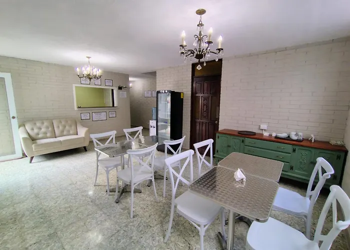 Family resorts Urban Home