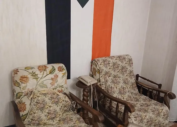 Tamzain24