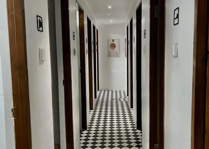 Isa- Hostel
