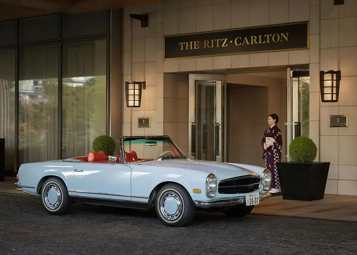 Ritz-Carlton,