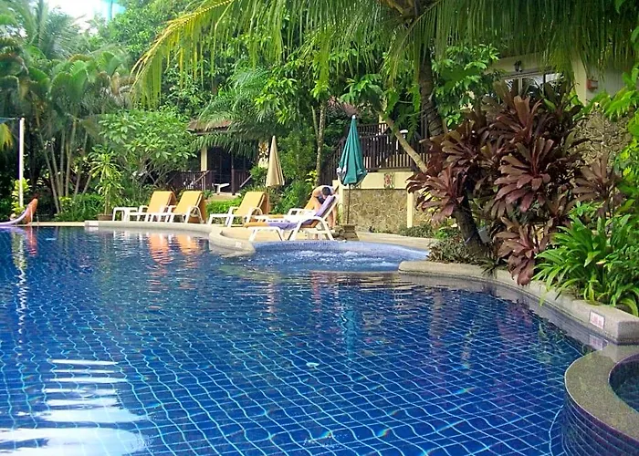 Hotels with pool Hill Resort