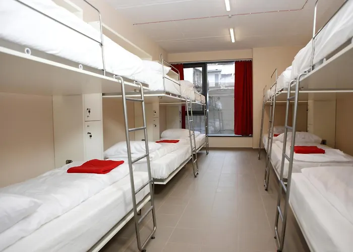 City Express Hostel