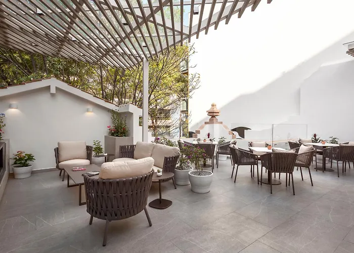 Casa Cleo Boutique Stays By Viadora