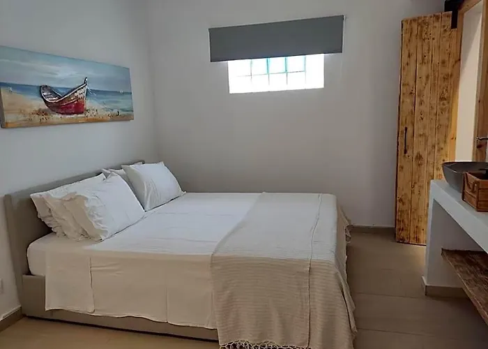 Votsalon Beach House - 30 Meters From Alykes Beach