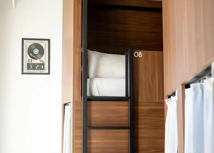 JOST Auberge de Jeunesse Bordeaux Gare St Jean