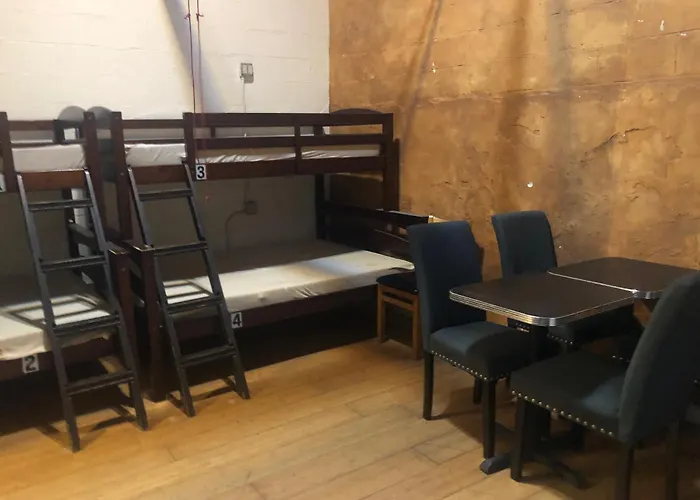 Cottage Bed B 2
