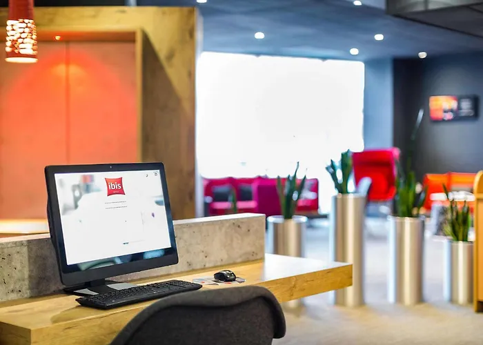 Cheap hotels Ibis Leeds Centre Marlborough Street