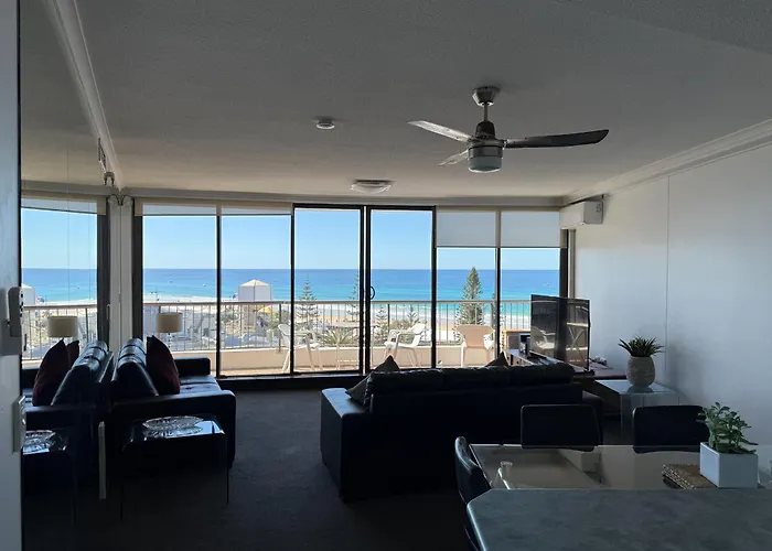Cheap hotels Surfers International Apartments