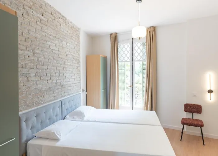 Diagonal House Hostel