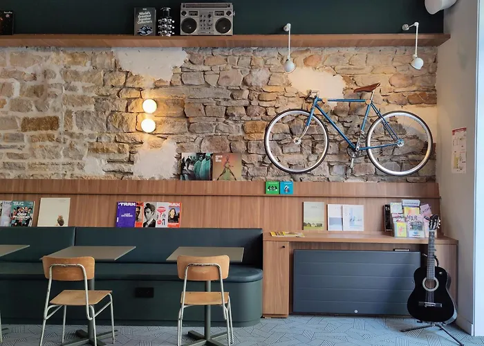 Slo Hostel Lyon Saxe