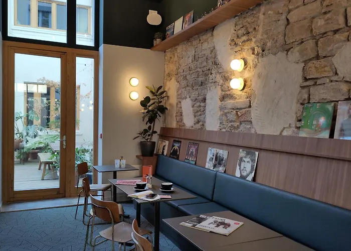 Slo Hostel Lyon Saxe
