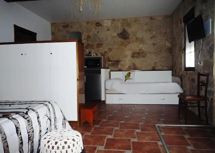 Albergue-Hostel Casa da Gandara