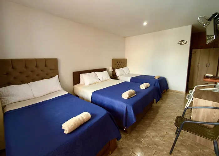 Cheap hotels Huacachina Desert House