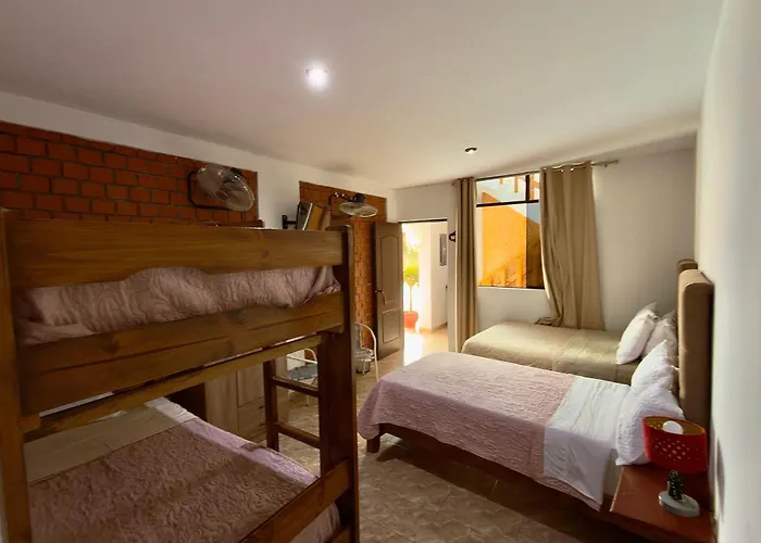 Cheap hotels Huacachina Desert House