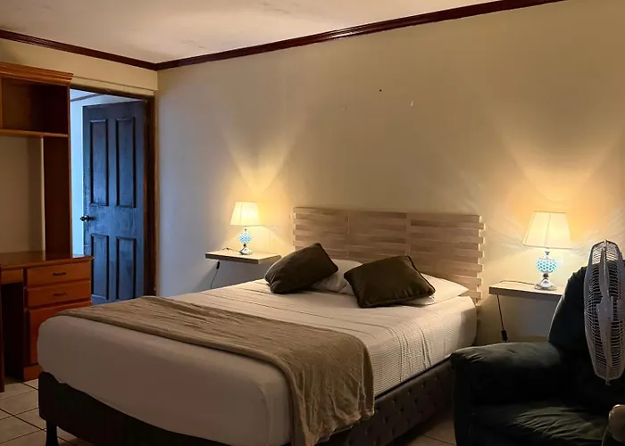 Casa Escalante Hostel
