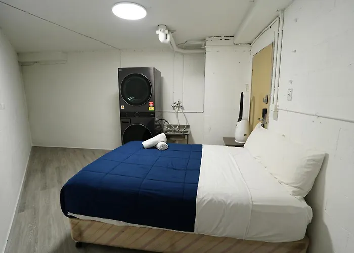 Hope Harbour Hotel