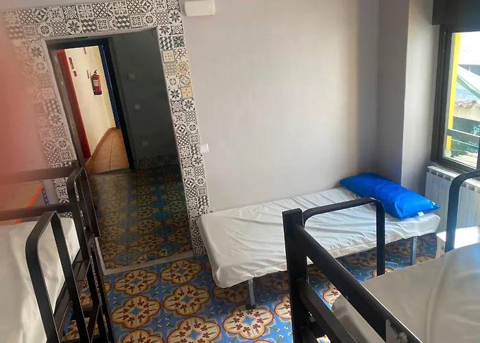 Albergue La Fuente Casa de Austria , SOLO PEREGRINOS