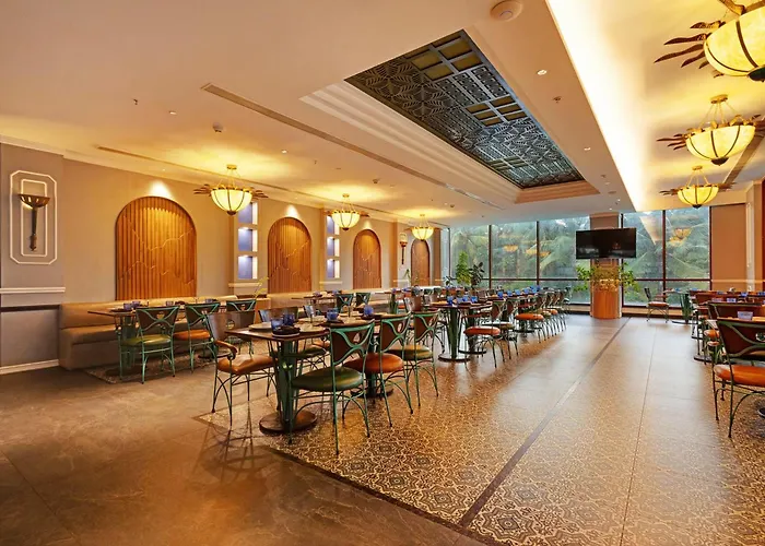 In Luxury hotels Radisson Pondicherry Bay