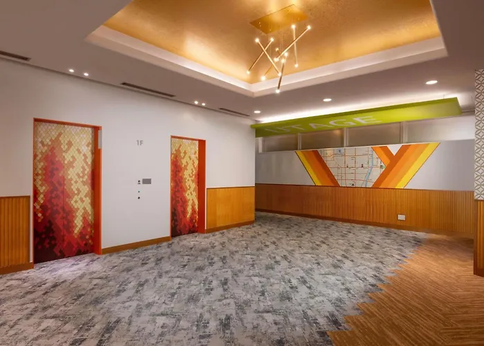 Ibis Styles Shijo