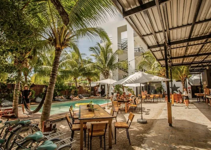Che Holbox Hostel & Bar Adults Only