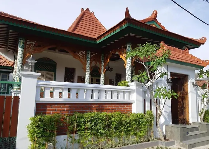 Rumah Jawa Guest House