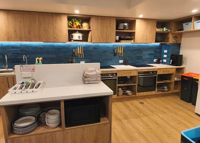 Adventure Q2 Hostel