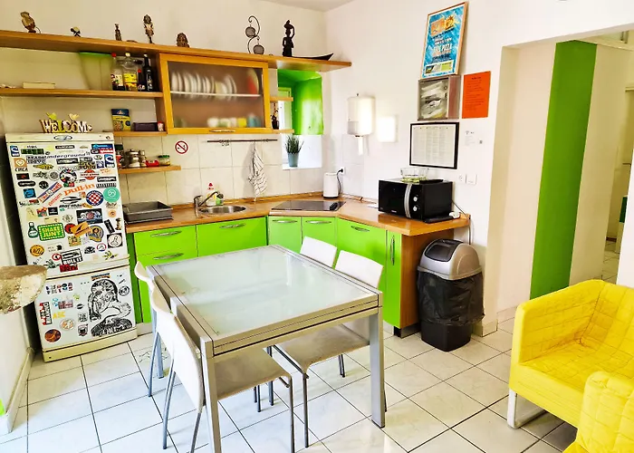Croparadise Hostel