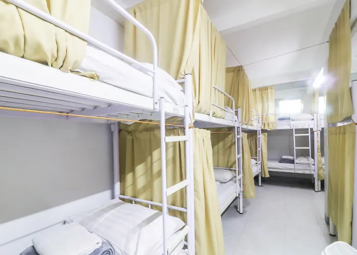 Ark Hostel City Center Manila