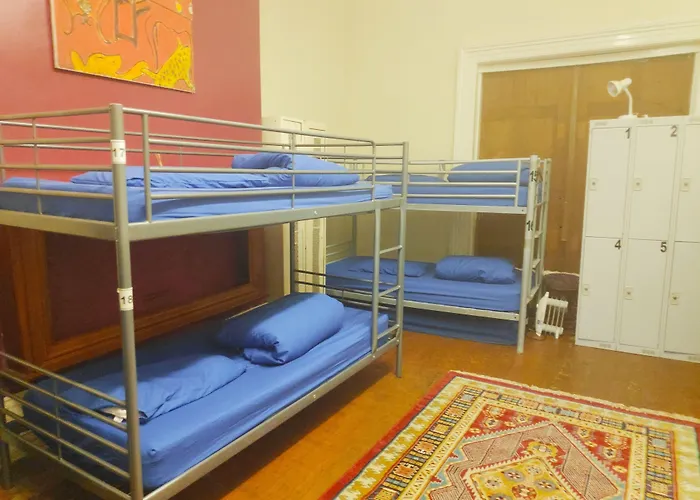 Embassie Backpackers