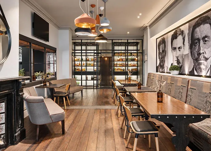 5 star hotels Esplanade Fremantle - By Rydges